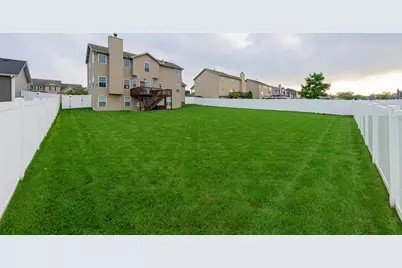1426 Gates Drive, Schererville, IN 46375 - Photo 24
