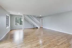 9831 Erie St, Highland, IN 46322 - Photo 10