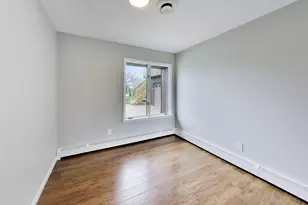 9831 Erie St, Highland, IN 46322 - Photo 22