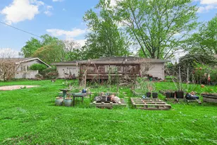 5818 Springfield Ave, Portage, IN 46368 - Photo 16