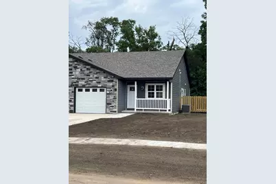 170 W Myers Street, Wheatfield, IN 46392 - Photo 2
