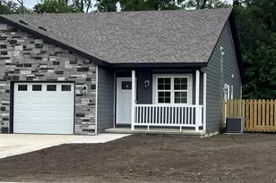 170 W Myers St, Wheatfield, IN 46392 - Photo 2