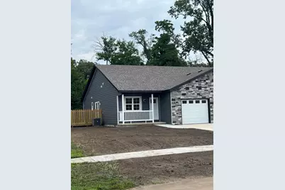 172 W Myers Street, Wheatfield, IN 46392 - Photo 2