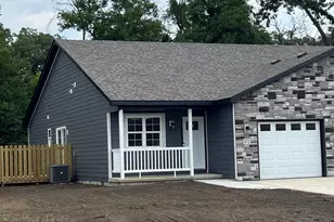 172 W Myers St, Wheatfield, IN 46392 - Photo 2