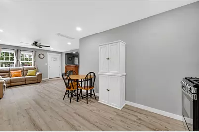 5860 Mulberry Avenue, Portage, IN 46368 - Photo 12