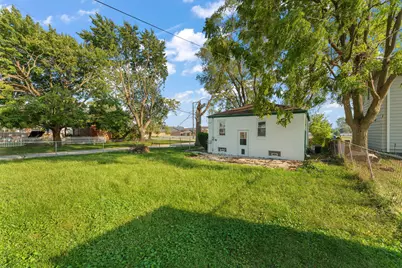 1000 W Home Avenue, Hobart, IN 46342 - Photo 16