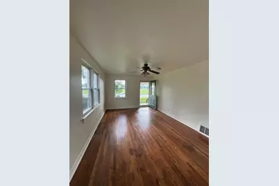 1000 W Home Avenue, Hobart, IN 46342 - Photo 16