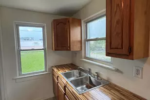 1000 W Home Ave, Hobart, IN 46342 - Photo 18