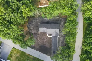11252 Quail Run Dr S, Wheatfield, IN 46392 - Photo 28