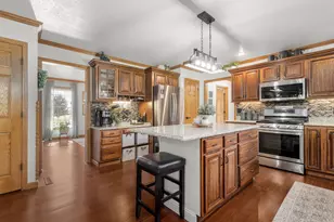 4264 N 700 E, Rolling Prairie, IN 46371 - Photo 4