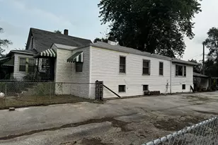 2589 Jefferson St, Gary, IN 46407 - Photo 2