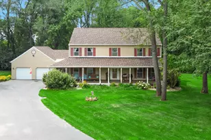 100 N Pawnee Ct, La Porte, IN 46350 - Photo 2