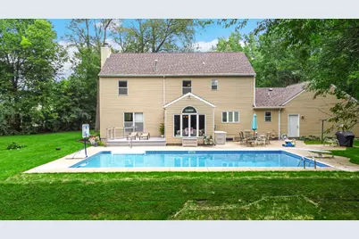 100 N Pawnee Court, La Porte, IN 46350 - Photo 4