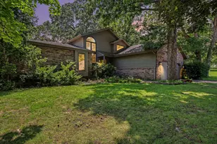 804 Brandonbury Dr, Valparaiso, IN 46383 - Photo 34