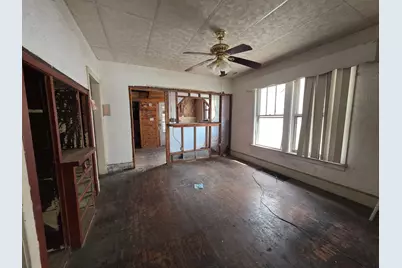 3721 Ivy Street, East Chicago, IN 46312 - Photo 4