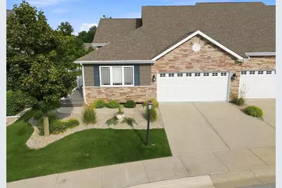 2315 Legend Circle, Chesterton, IN 46304 - Photo 2