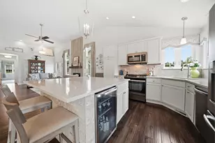 2315 Legend Cir, Chesterton, IN 46304 - Photo 6