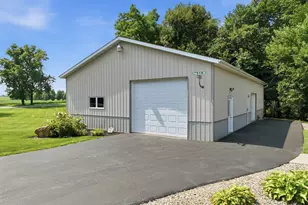 463 E 525 N, Valparaiso, IN 46383 - Photo 8