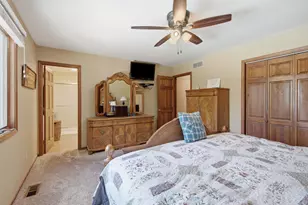 463 E 525 N, Valparaiso, IN 46383 - Photo 28