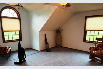 4525 N 1200 E, Grovertown, IN 46531 - Photo 10