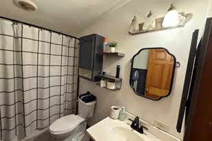 557 N Fail Rd, La Porte, IN 46350 - Photo 16