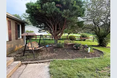 557 N Fail Road, La Porte, IN 46350 - Photo 6