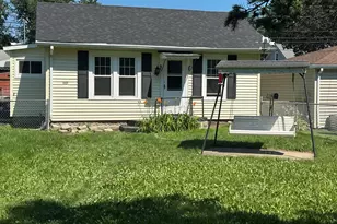1107 State St, Hobart, IN 46342 - Photo 1