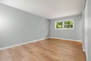 423 Shorewood Ct, Valparaiso, IN 46385 - Photo 26