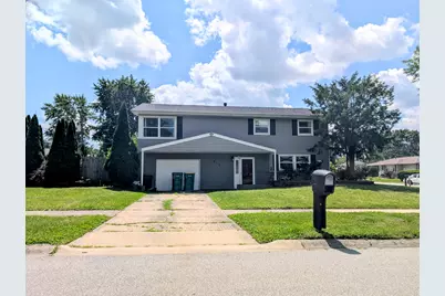 875 W 72nd Court, Merrillville, IN 46410 - Photo 1