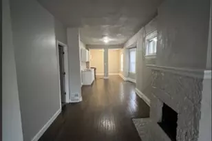 824 Tyler St, Gary, IN 46402 - Photo 6