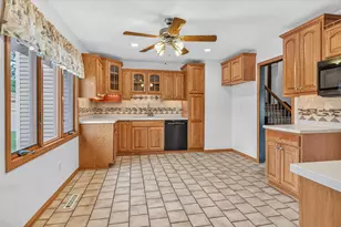 9838 Redbud Rd, Munster, IN 46321 - Photo 10