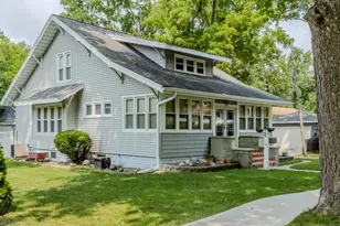207 Weston St, Valparaiso, IN 46385 - Photo 2
