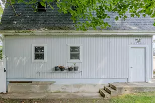 207 Weston St, Valparaiso, IN 46385 - Photo 48