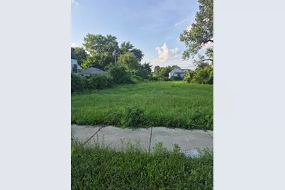 1023 Kenwood Street, Hammond, IN 46320 - Photo 1