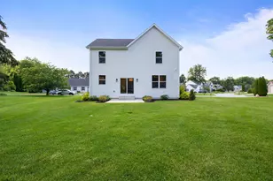 32811 Nature View Dr, New Carlisle, IN 46552 - Photo 36
