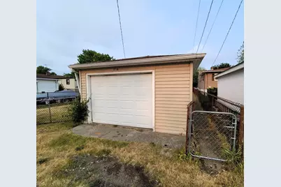 2716 White Oak Avenue, Whiting, IN 46394 - Photo 18