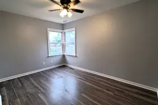 2716 White Oak Ave, Whiting, IN 46394 - Photo 8