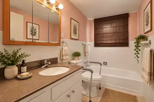 203 E Greenwood Ave, Crown Point, IN 46307 - Photo 18
