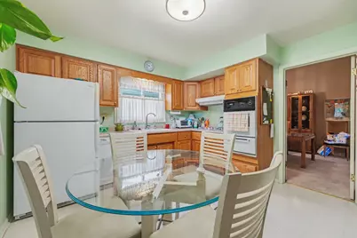 203 E Greenwood Avenue, Crown Point, IN 46307 - Photo 12