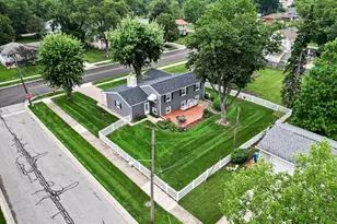 203 E Greenwood Ave, Crown Point, IN 46307 - Photo 30