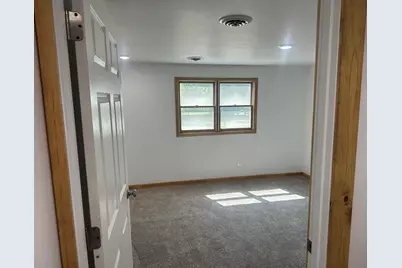311 S Clay Street, Morocco, IN 47963 - Photo 16