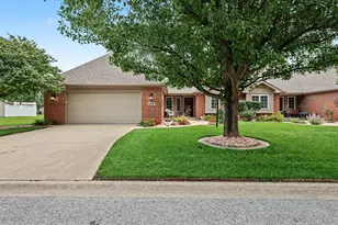 6169 Avocet Cir, Hobart, IN 46342 - Photo 1