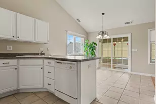 6169 Avocet Cir, Hobart, IN 46342 - Photo 14