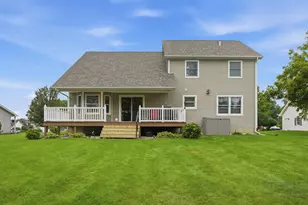 731 Oakbrook Dr, Hebron, IN 46341 - Photo 28