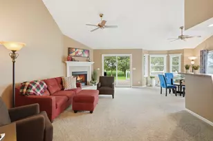 731 Oakbrook Dr, Hebron, IN 46341 - Photo 10