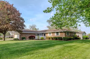23 S Illinois St, Remington, IN 47977 - Photo 2