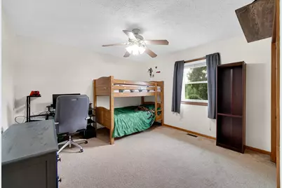 585 Lake Park Drive, Valparaiso, IN 46385 - Photo 14