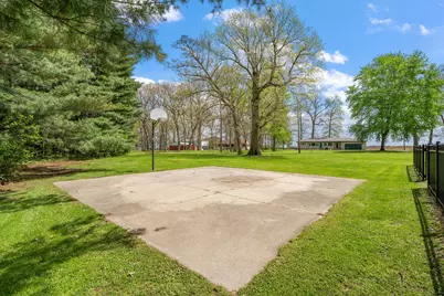 474 S 200 W, Valparaiso, IN 46385 - Photo 32