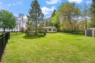 474 S 200 W, Valparaiso, IN 46385 - Photo 30