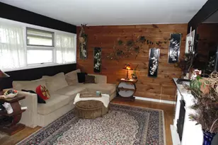 455 Ridgeland Ave, Valparaiso, IN 46385 - Photo 6
